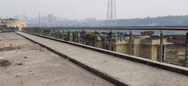 杰辰不锈钢立柱