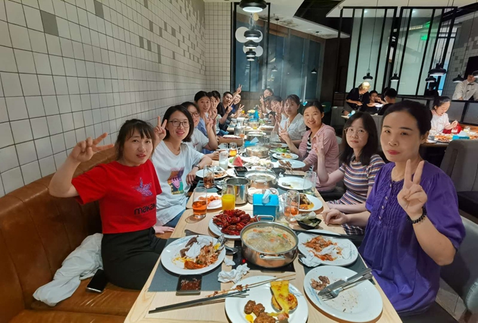 无为而治，野蛮生长。