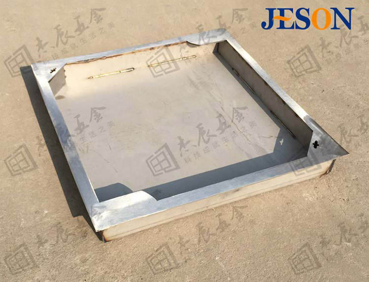 不锈钢包边井盖01