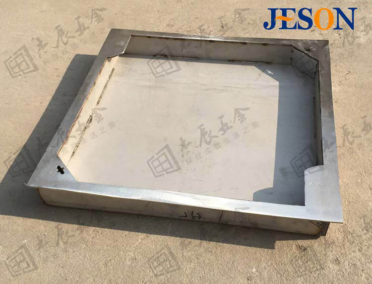 不锈钢包边井盖02